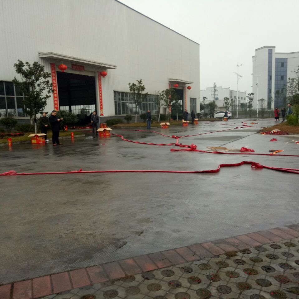 不銹鋼制管機,鈦焊管制管機,熱交換管制管機,制管機廠家,飲用水管制管機,排氣管制管機,復合管制管機,制管機模具,自來水管制管機,制管機價格,專業制管機,制管機